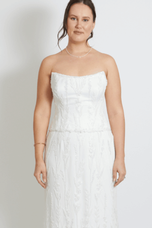 Anastasia 42 $2400